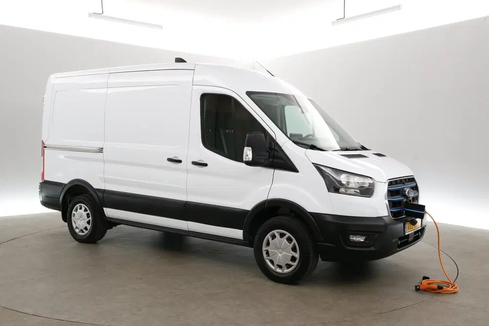 Ford Transit L2H2 68 kWh 184PK uit 2023, foto 6