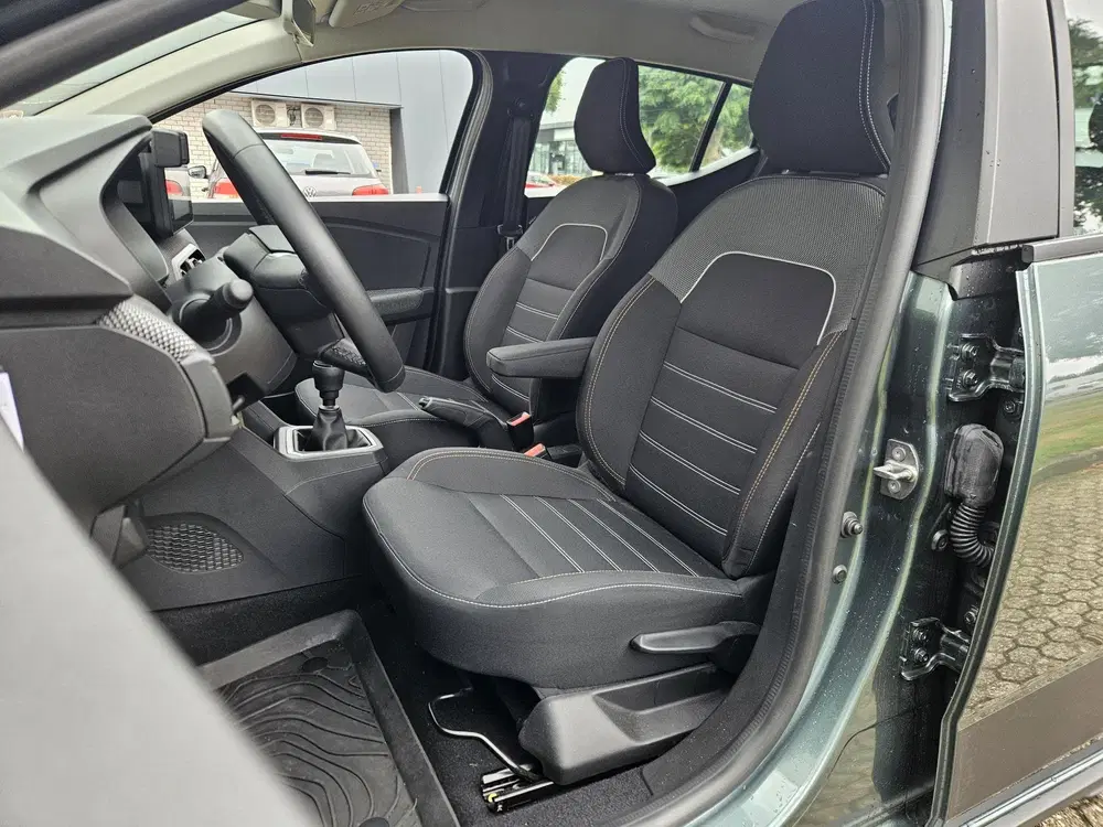 Dacia Sandero 1.0 110PK Expression uit 2024, foto 8