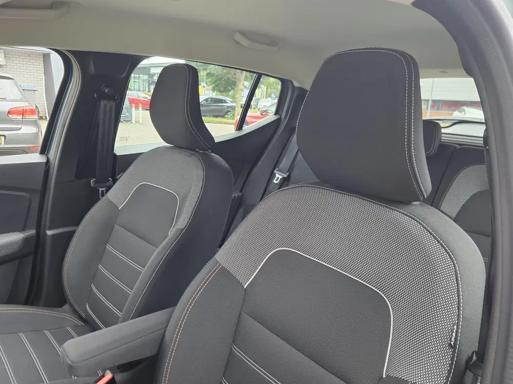 Dacia Sandero 1.0 110PK Expression uit 2024, foto 9