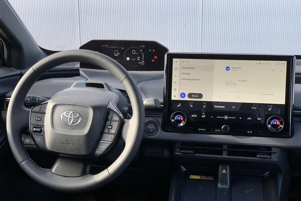 Toyota bZ4X Dynamic 73 kWh uit 2026, foto 13
