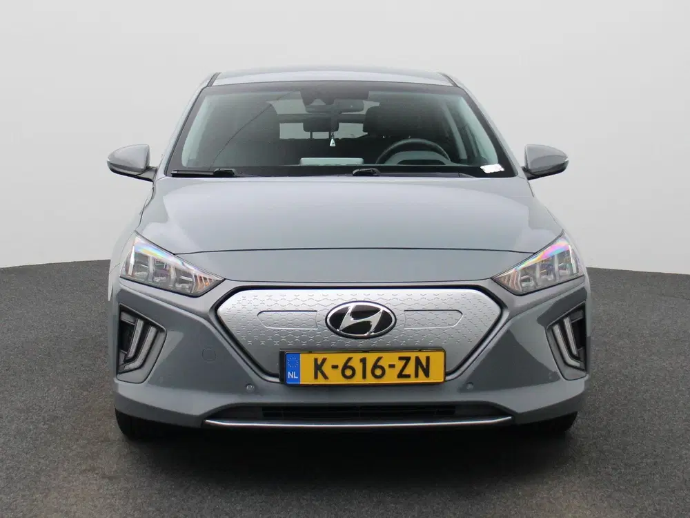 Hyundai IONIQ Premium EV 38 kWh uit 2021, foto 4