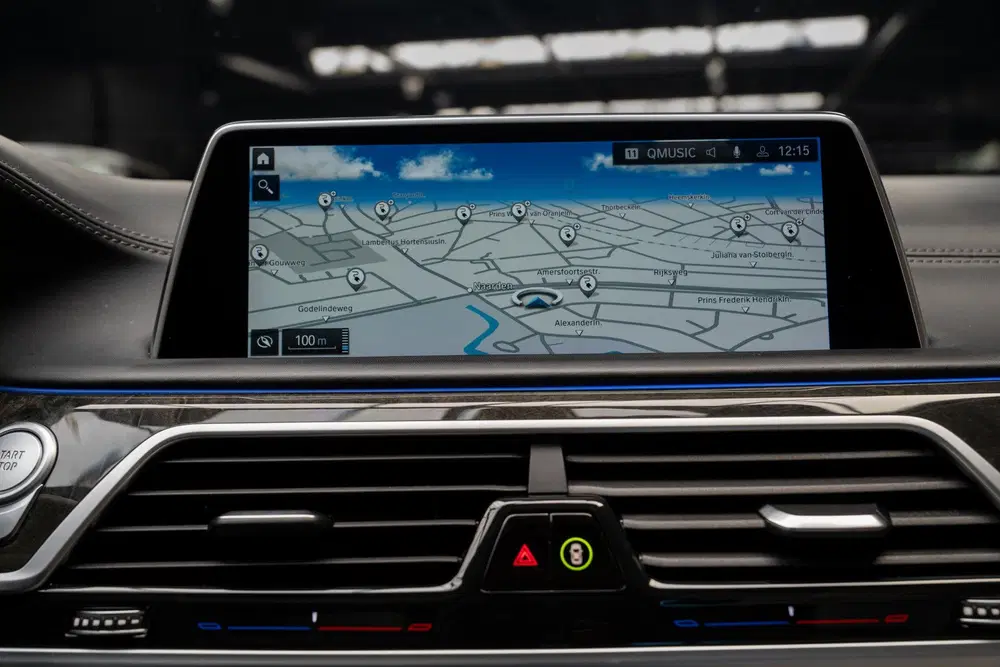 BMW 7-serie 7 Serie 745Le xDrive Executive Lounge HUD uit 2021, foto 12