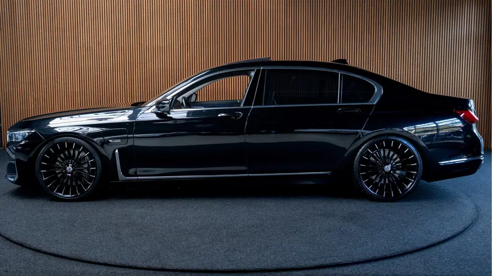 BMW 7-serie 7 Serie 745Le xDrive Executive Lounge HUD uit 2021, foto 2