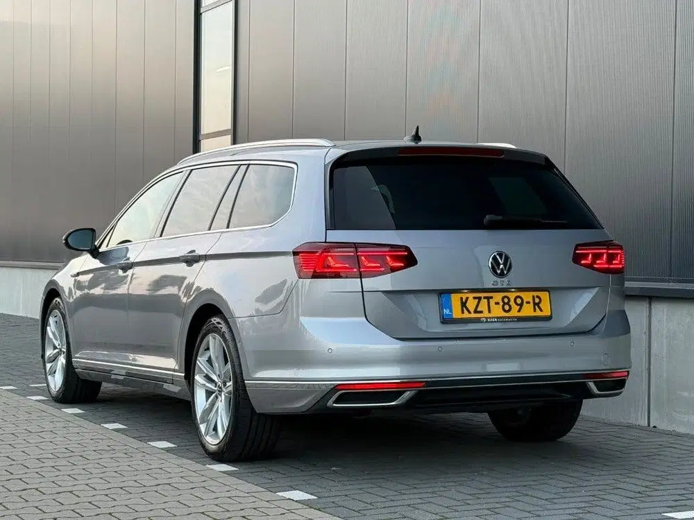 Volkswagen Passat Passat 1.4 TSI Phev IQ-Light Trekhaak Elkt uit 2020, foto 3