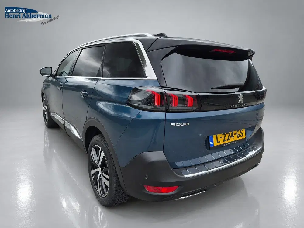 Peugeot 5008 1.2 PureTech GT uit 2021, foto 3