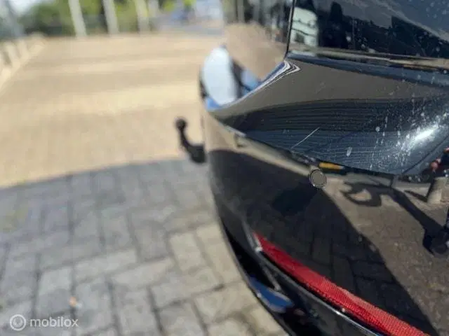Volkswagen Golf 1.5 TSI Highline Business R uit 2019, foto 11