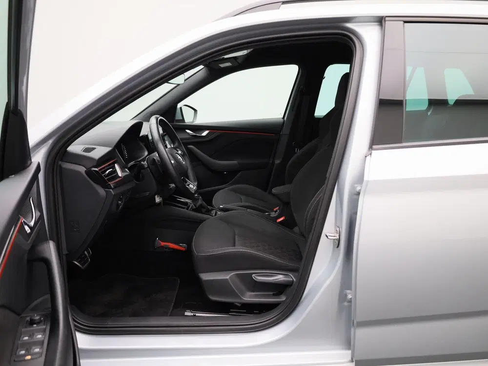 Skoda Kamiq 1.0 TSI Sport Business uit 2023, foto 9