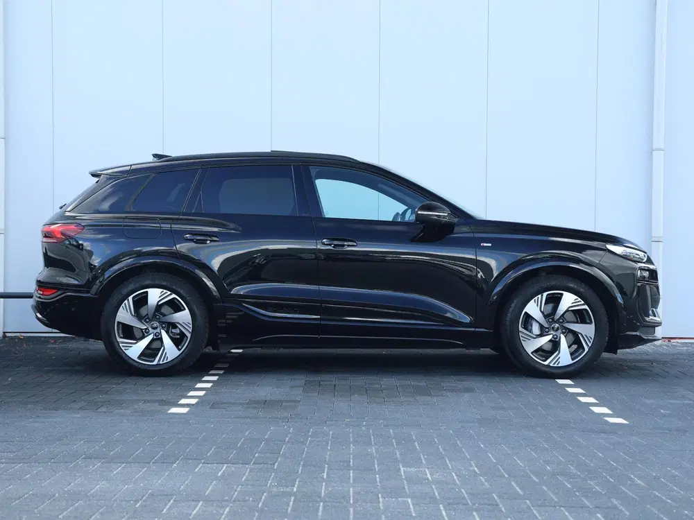 Audi Q6 e-tron S edition performance 100 kWh uit 2025, foto 2