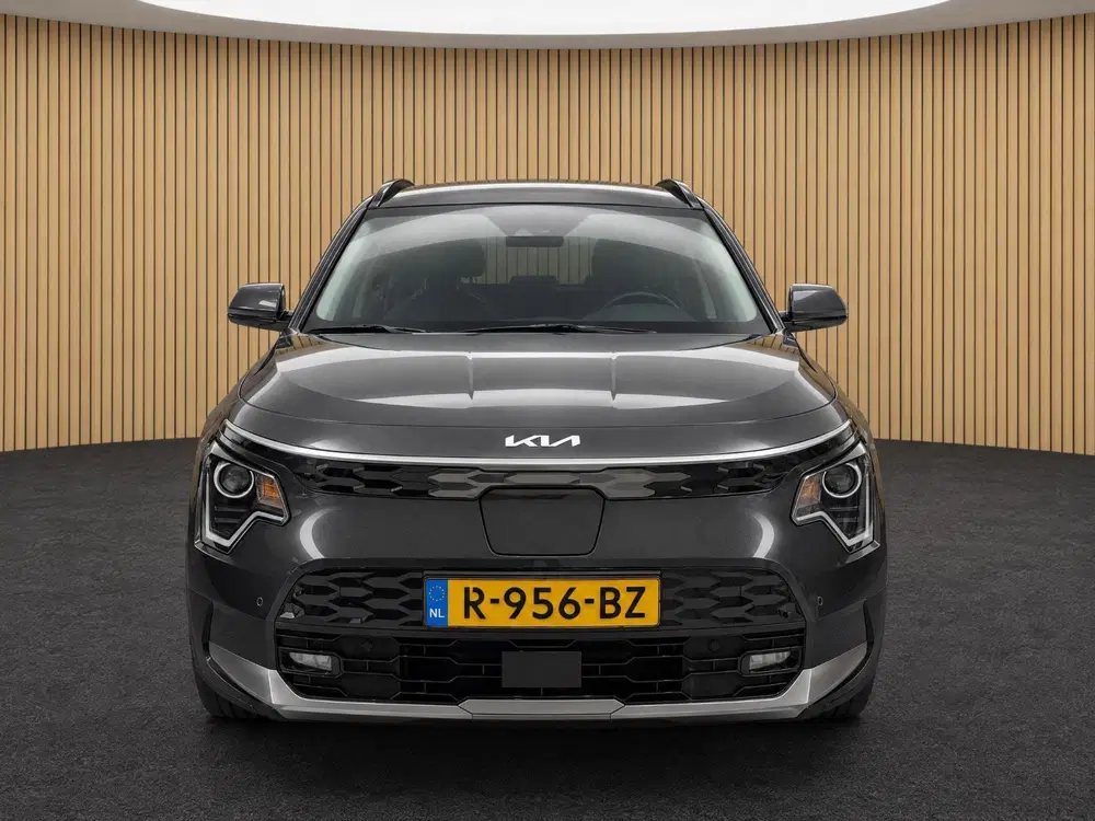 Kia Niro DynamicLine 64.8 kWh 100% SOH uit 2022, foto 2