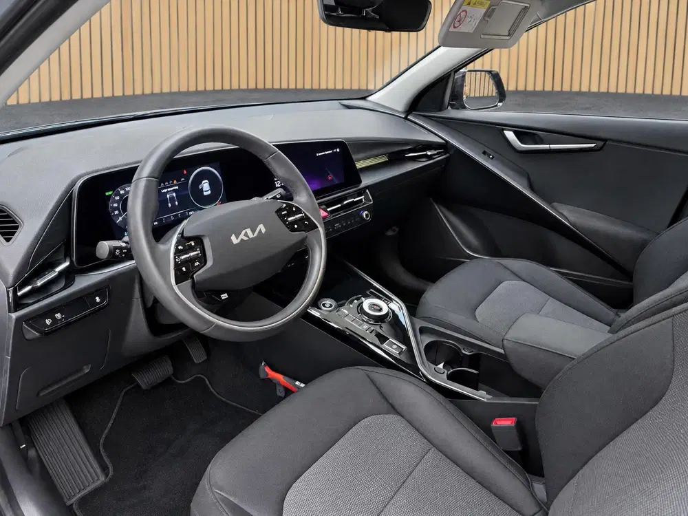 Kia Niro DynamicLine 64.8 kWh 100% SOH uit 2022, foto 6