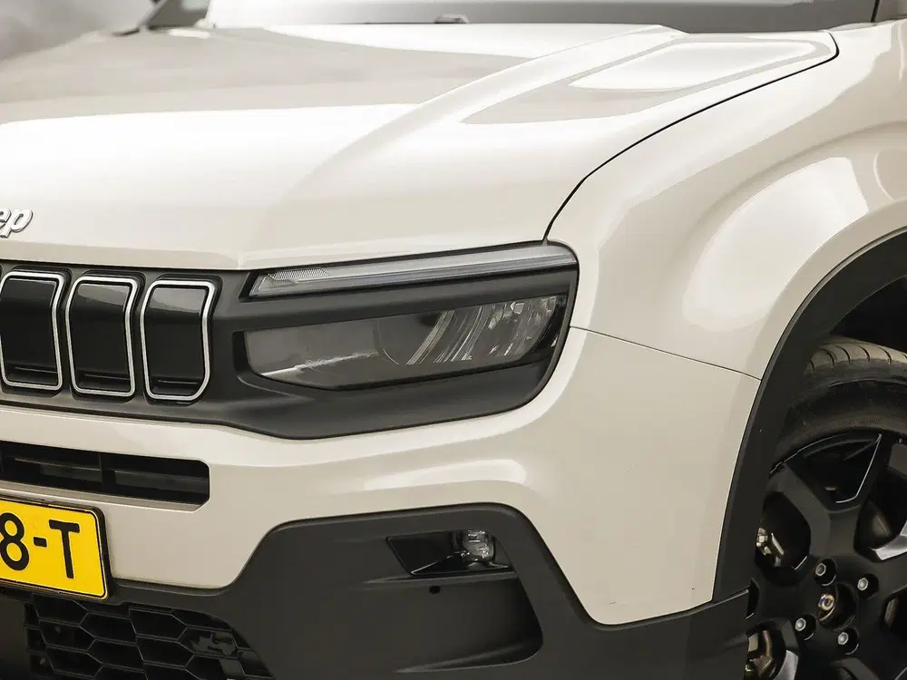 Jeep Avenger 1.2 e-Hybrid Altitude Automaat (APPLE CARP uit 2025, foto 13