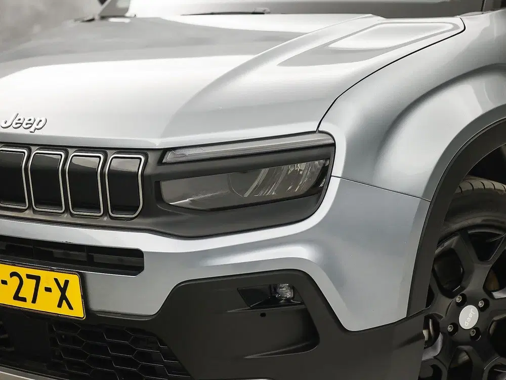 Jeep Avenger 1.2 e-Hybrid Altitude Automaat (APPLE CARP uit 2025, foto 12