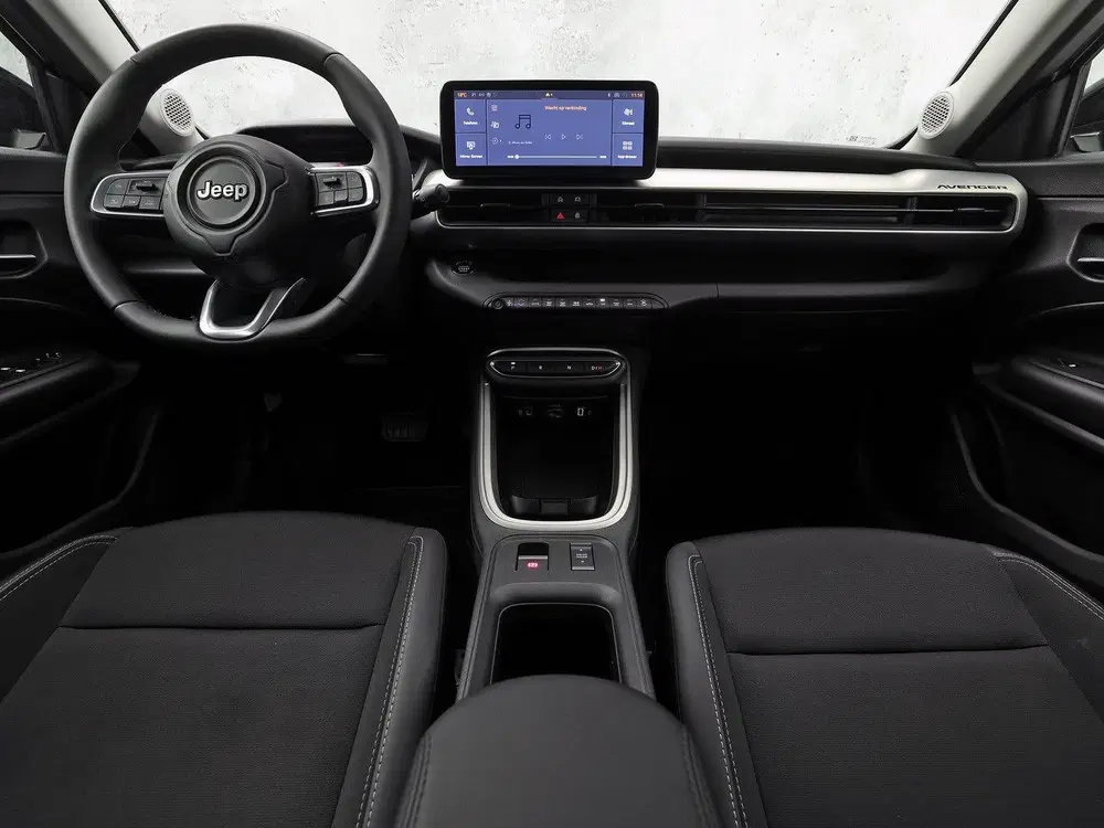 Jeep Avenger 1.2 e-Hybrid Altitude Automaat (APPLE CARP uit 2025, foto 6
