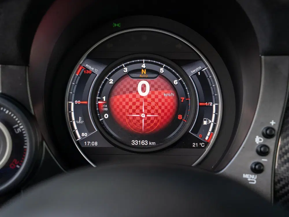 Abarth 595 1.4 T-Jet 180PK uit 2021, foto 11