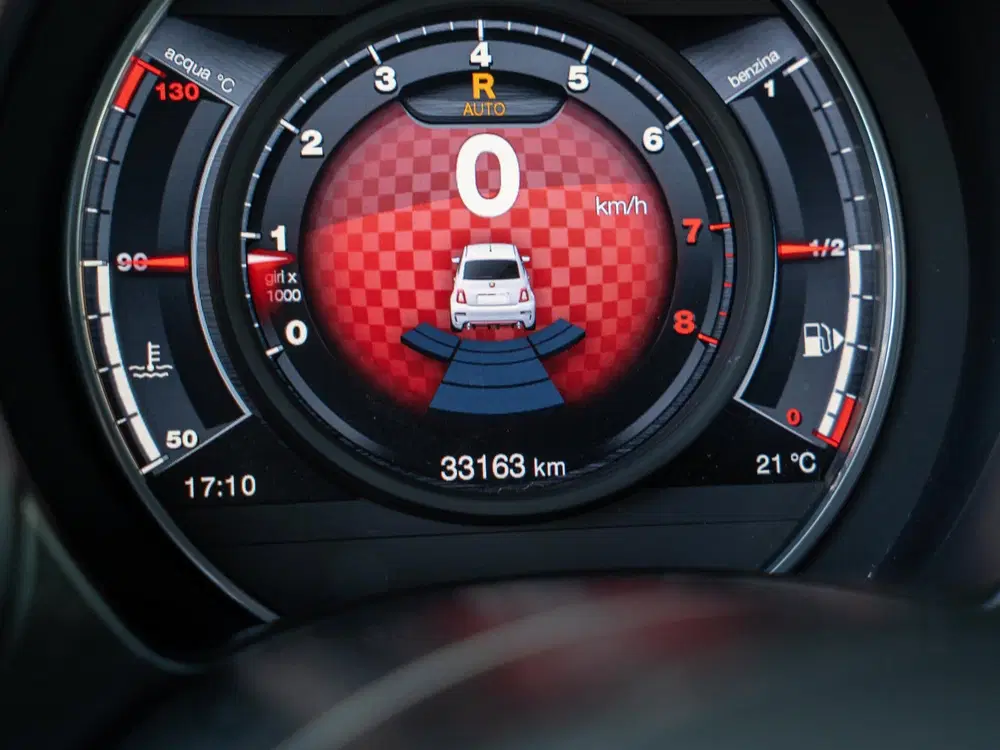 Abarth 595 1.4 T-Jet 180PK uit 2021, foto 12