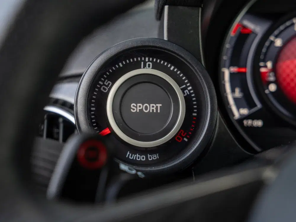 Abarth 595 1.4 T-Jet 180PK uit 2021, foto 13