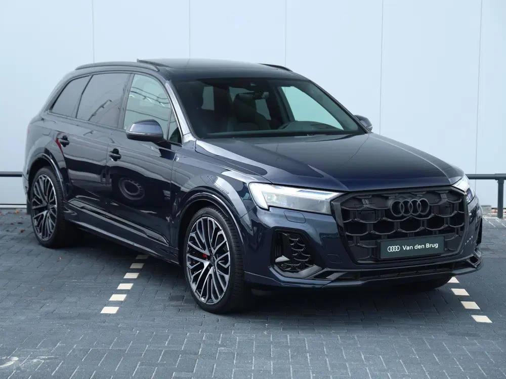 Audi Q7 55 TFSI e quattro Pro Line S uit 2024, foto 3