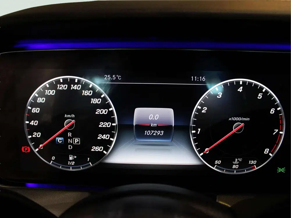 Mercedes-Benz E-Klasse E-Klasse Coupé 200 uit 2020, foto 14