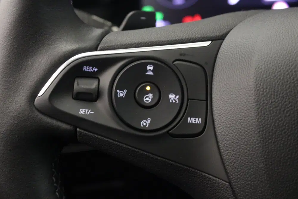 Opel Grandland 1.6 Turbo Plug-In Hybrid Business Elegance uit 2023, foto 9