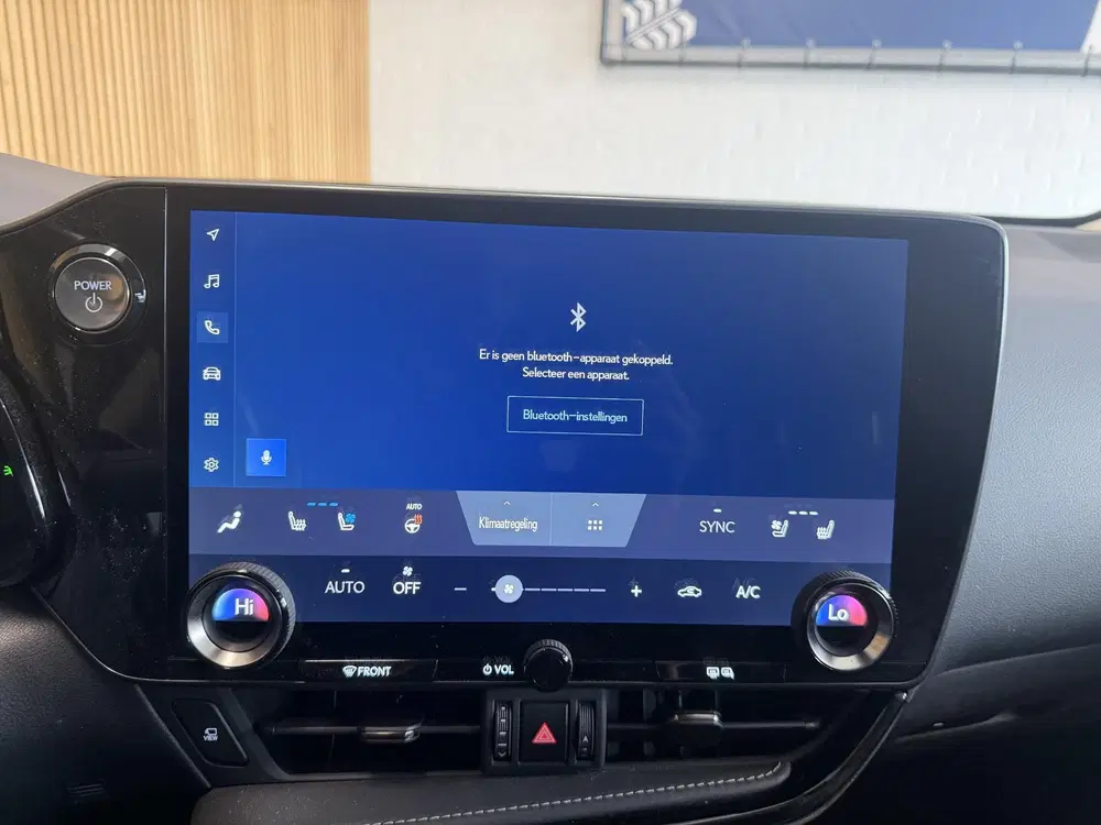 Lexus NX 450h+ AWD Launch Edition uit 2022, foto 5
