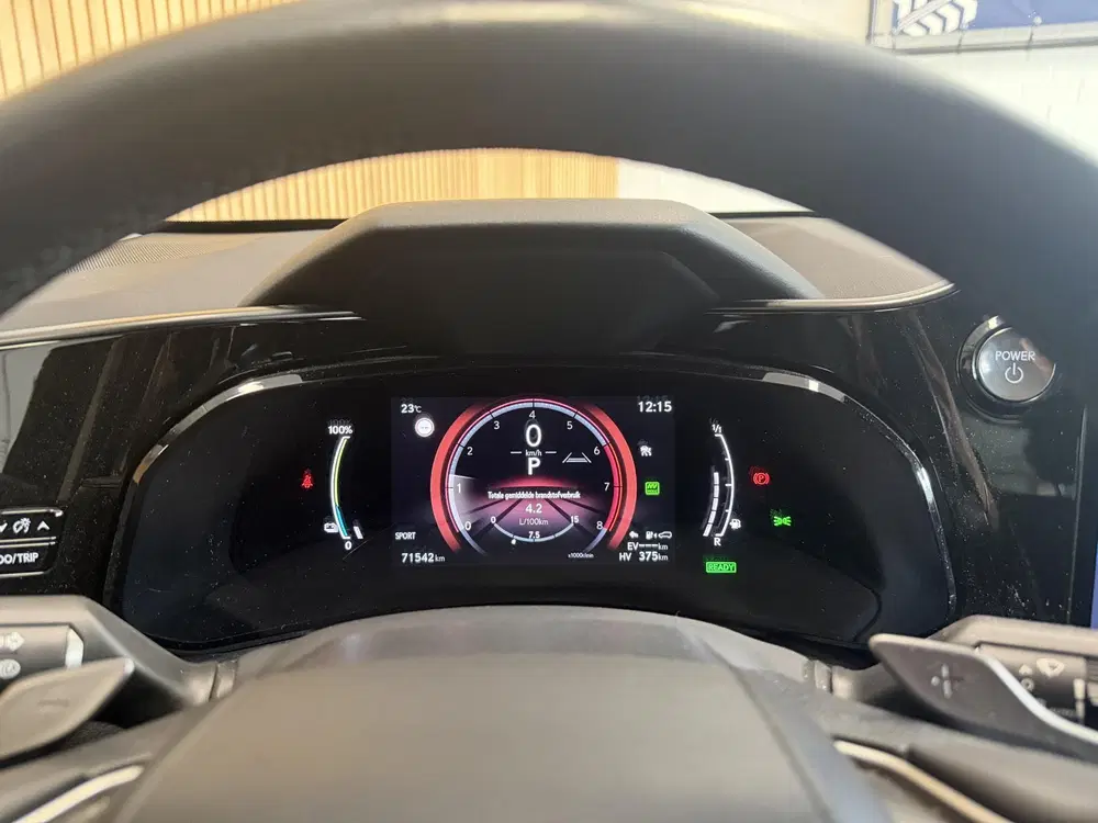 Lexus NX 450h+ AWD Launch Edition uit 2022, foto 8