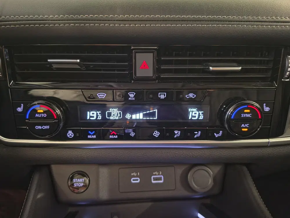 Nissan X-Trail 1.5 e-4orce Tekna Plus 4WD 7p. uit 2024, foto 15