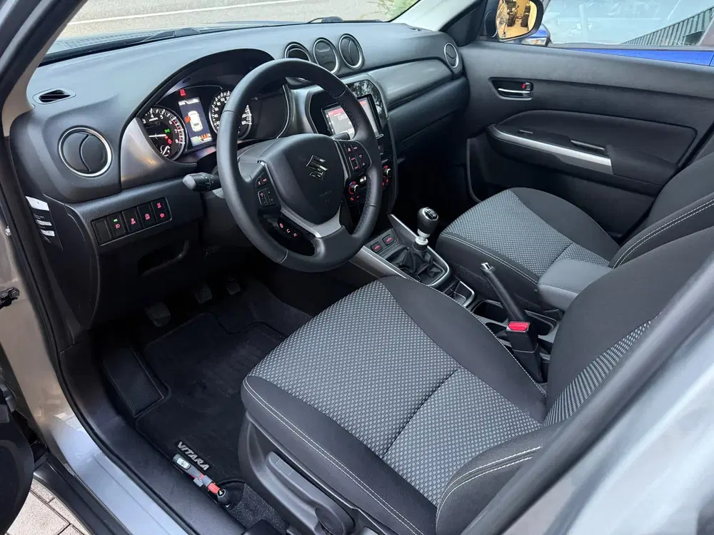 Suzuki Vitara 1.4 Boosterjet Select Smart Hybrid CAMERA uit 2023, foto 9