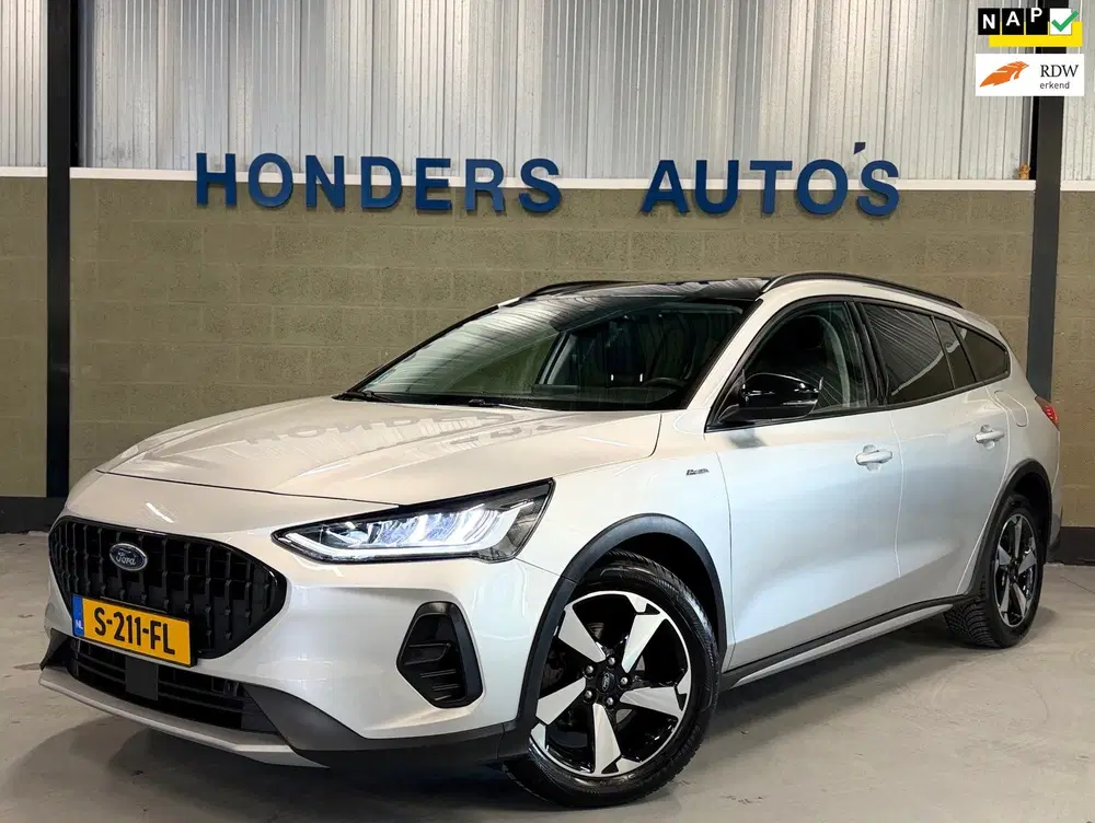 Ford Focus 1.0 EcoBoost Hybrid ACTIVE X I TREKHAAK I uit 2023