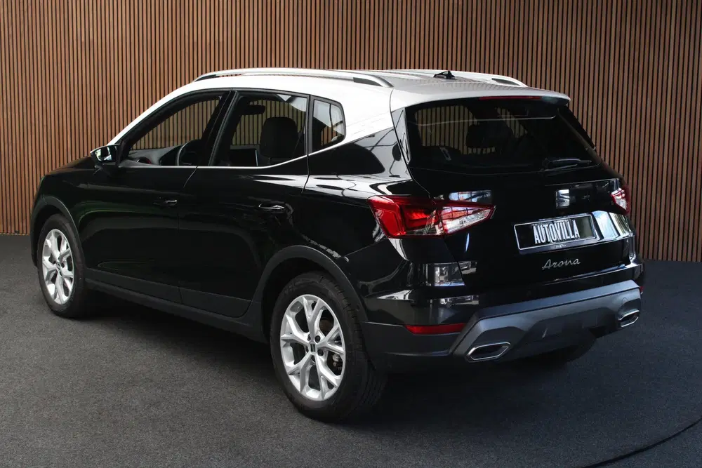 SEAT Arona 1.5 TSI FR Navi Virtual ACC PDC Climate LM uit 2023, foto 3