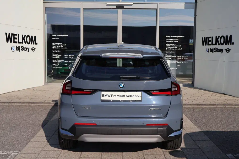 BMW iX1 xDrive30 uit 2023, foto 10