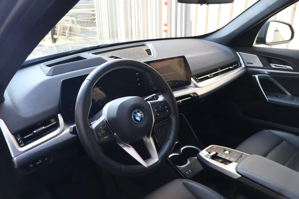 BMW iX1 xDrive30 uit 2023, foto 13
