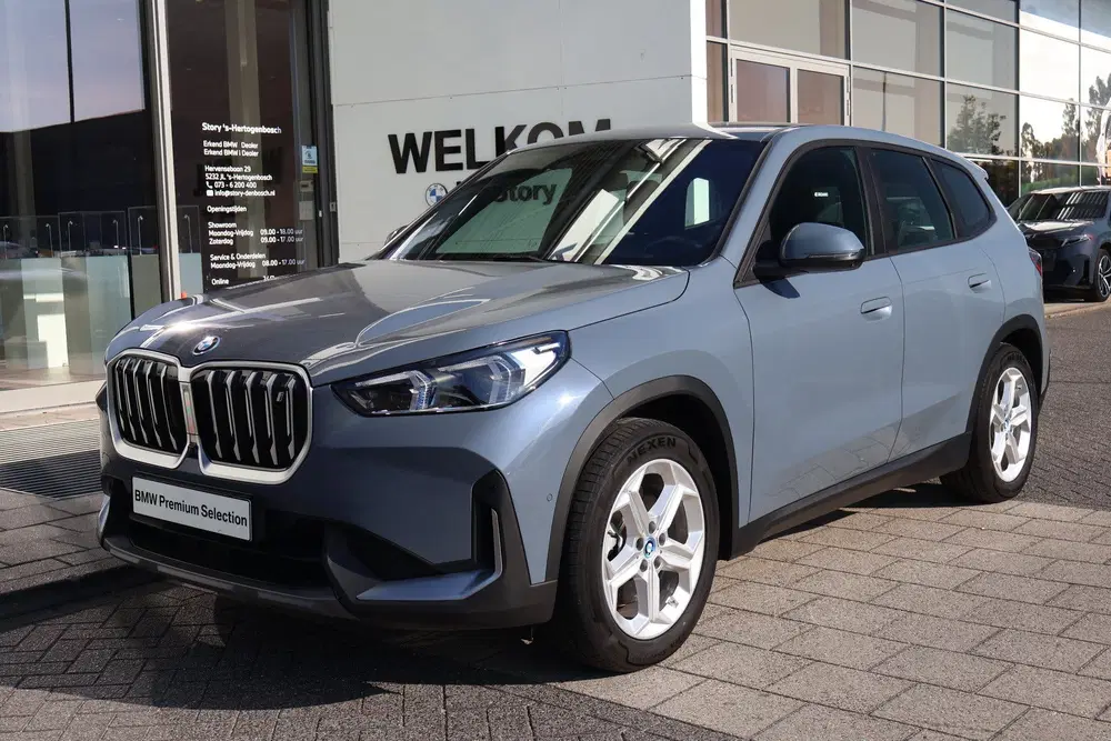 BMW iX1 xDrive30 uit 2023, foto 5