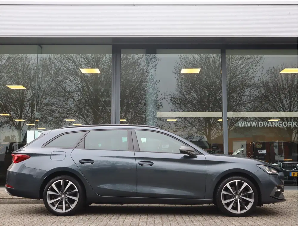 SEAT Leon 1.4 TSI eHybrid PHEV FR Navi uit 2021, foto 3