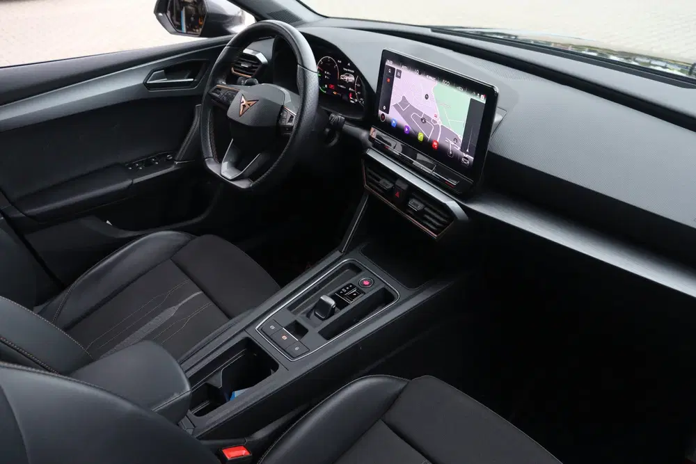 Cupra Leon 1.4 e-Hybrid Business uit 2023, foto 12