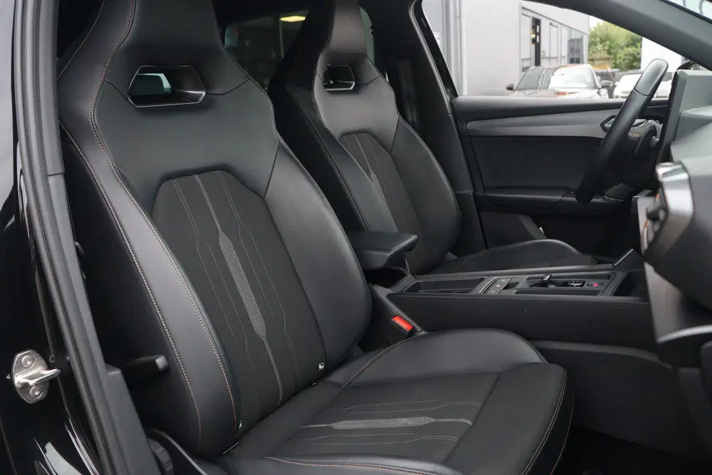 Cupra Leon 1.4 e-Hybrid Business uit 2023, foto 13