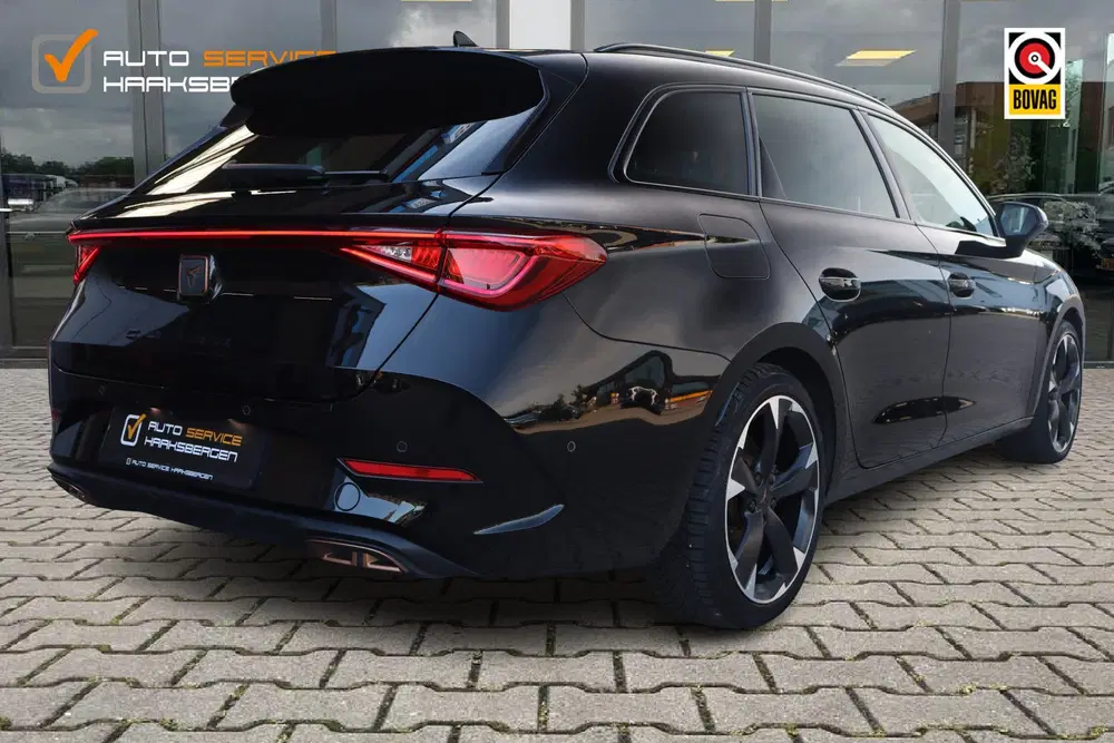 Cupra Leon 1.4 e-Hybrid Business uit 2023, foto 4