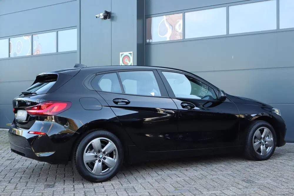 BMW 1-serie 118i Executive Edition-Automaat-NAP uit 2020, foto 14