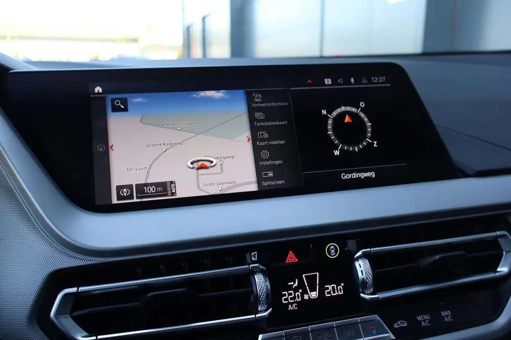BMW 1-serie 118i Executive Edition-Automaat-NAP uit 2020, foto 15