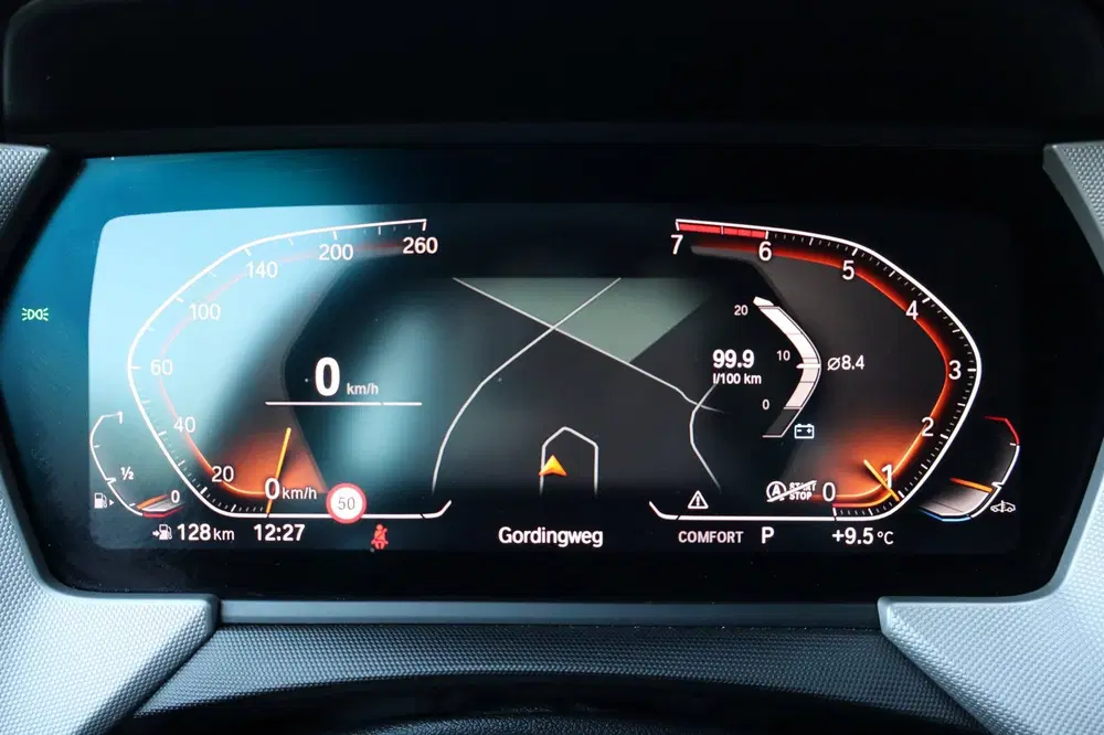 BMW 1-serie 118i Executive Edition-Automaat-NAP uit 2020, foto 3