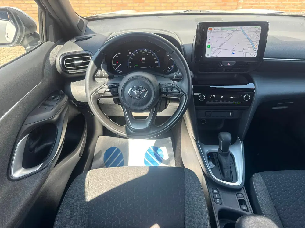 Toyota Yaris Cross 1.5 Hybrid Business Plus Trekhaak uit 2022, foto 15