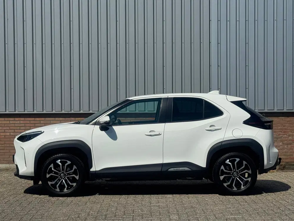 Toyota Yaris Cross 1.5 Hybrid Business Plus Trekhaak uit 2022, foto 2
