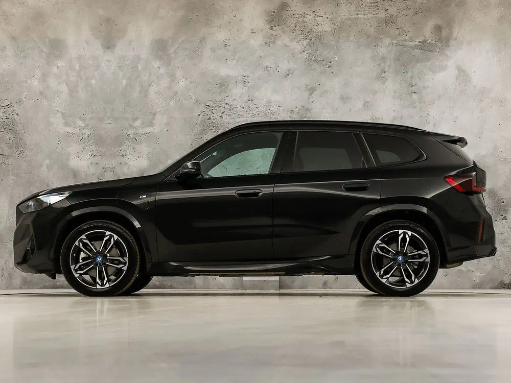 BMW X1 xDrive30e M Sport 326Pk Automaat (APPLE CA uit 2023, foto 2