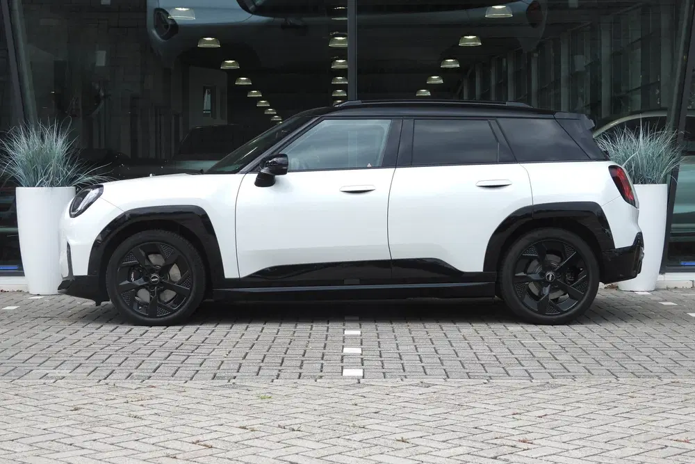 Mini Aceman SE uit 2025, foto 11