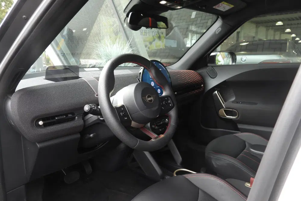 Mini Aceman SE uit 2025, foto 7