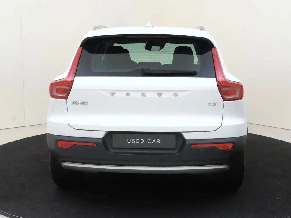 Volvo XC40 T3 Momentum uit 2020, foto 5