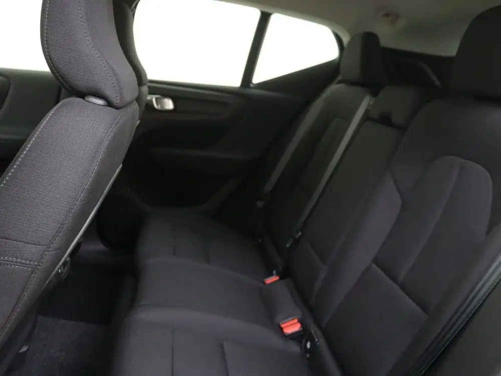 Volvo XC40 T3 Momentum uit 2020, foto 8