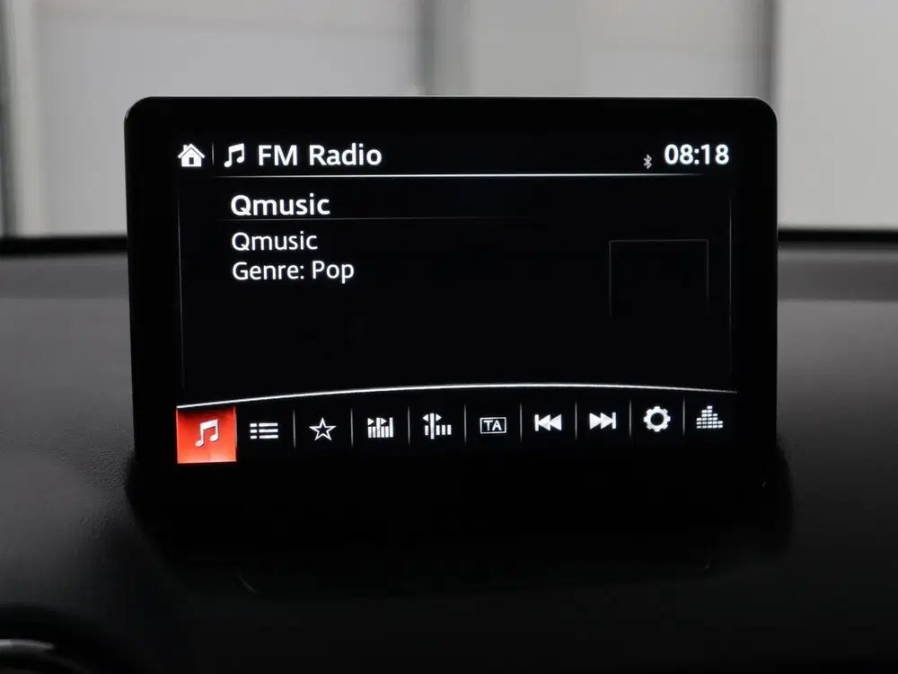 Mazda 2 1.5 SkyActiv-G 90 Centre-Line uit 2023, foto 15