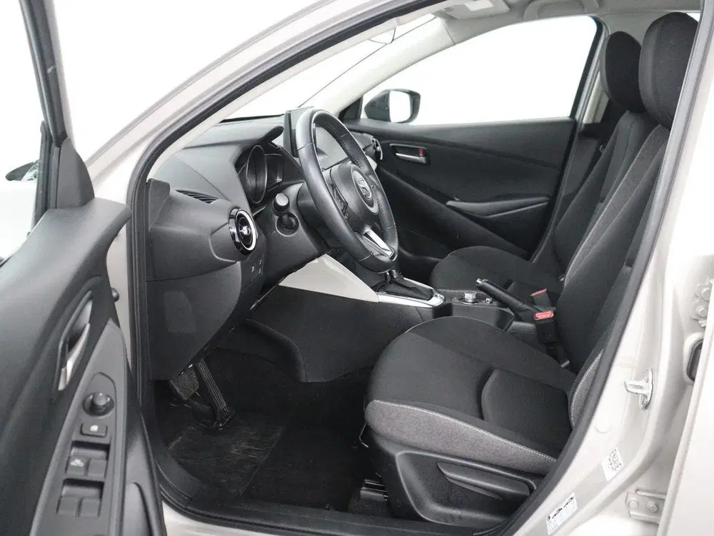 Mazda 2 1.5 SkyActiv-G 90 Centre-Line uit 2023, foto 4