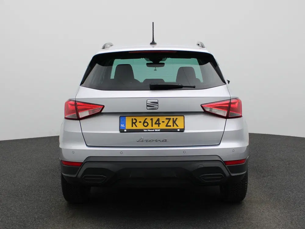 SEAT Arona 1.0 TSI Style Business Connect uit 2023, foto 5