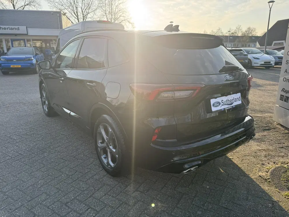 Ford Kuga 2.5 FHEV ST-Line uit 2025, foto 5